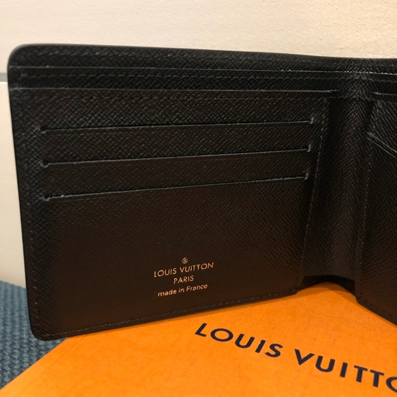Louis Vuitton Slender Wallet Epi Leather (Black) - Picture 6 of 8